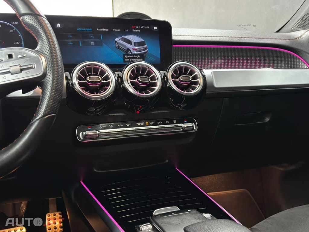 Mercedes-Benz EQB 300 4Matic AMG Line
