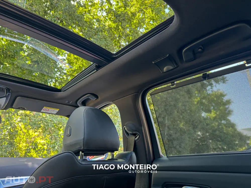 BMW 330 e Pack Desportivo M Auto