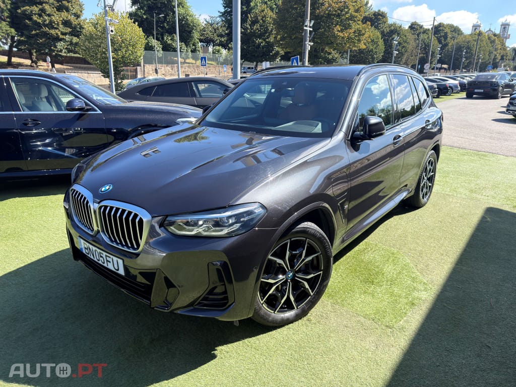BMW X3 30 e xDrive Pack M — fotografia 6