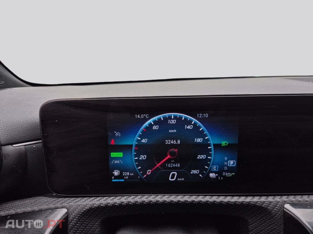 Mercedes-Benz A 250 PHEV