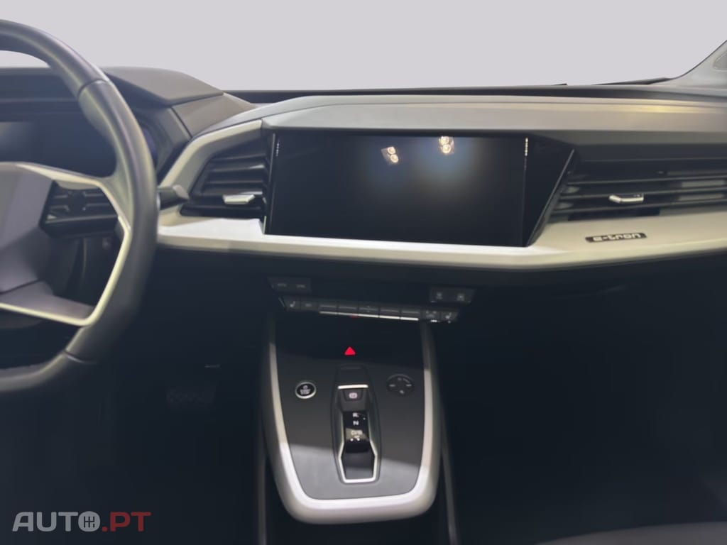 Audi Q4 E-Tron 45 Quattro I.V.A DEDUTIVEL