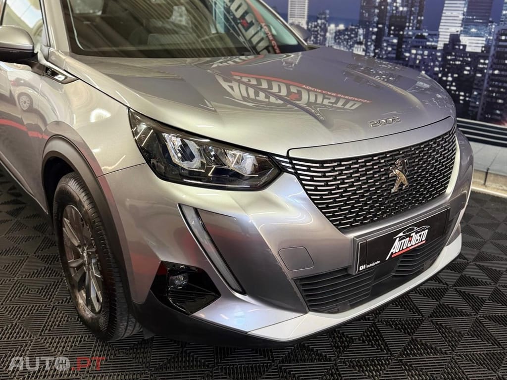 Peugeot E-2008 50 kWh Active