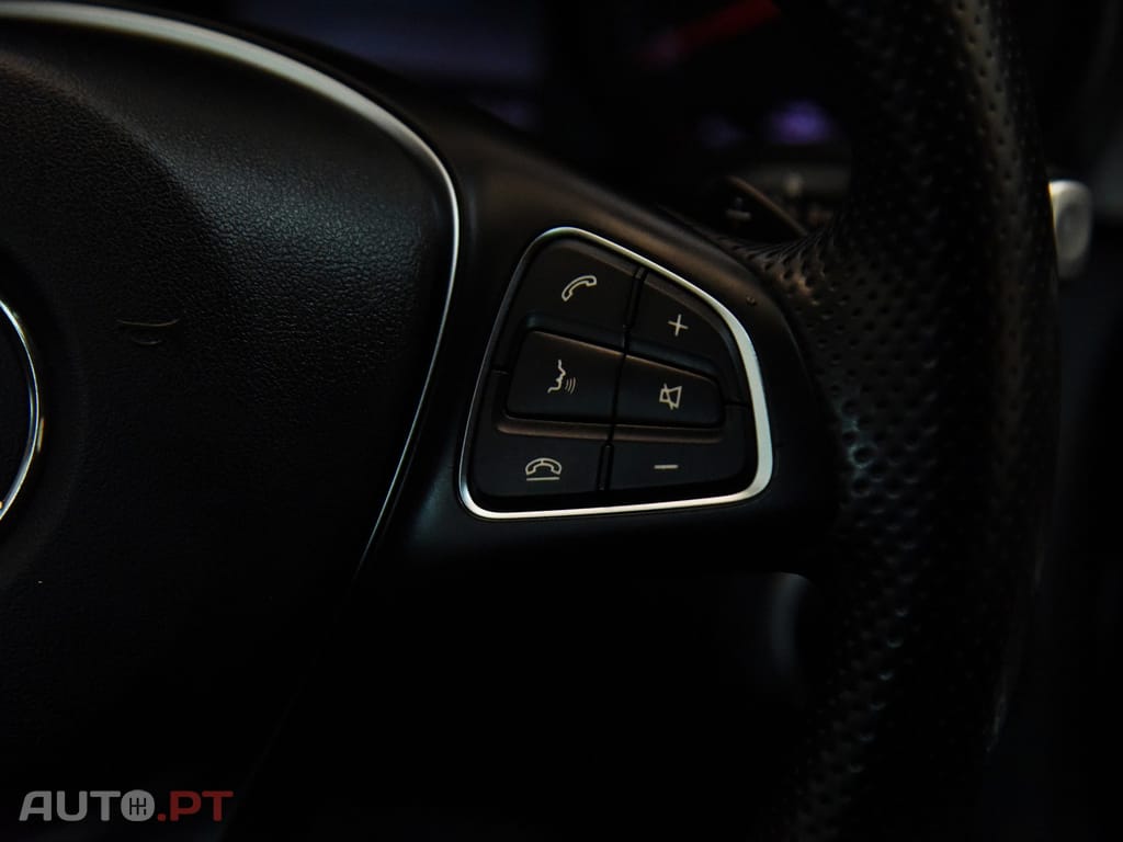 Mercedes-Benz C 300 BlueTEC Hybrid AMG Line
