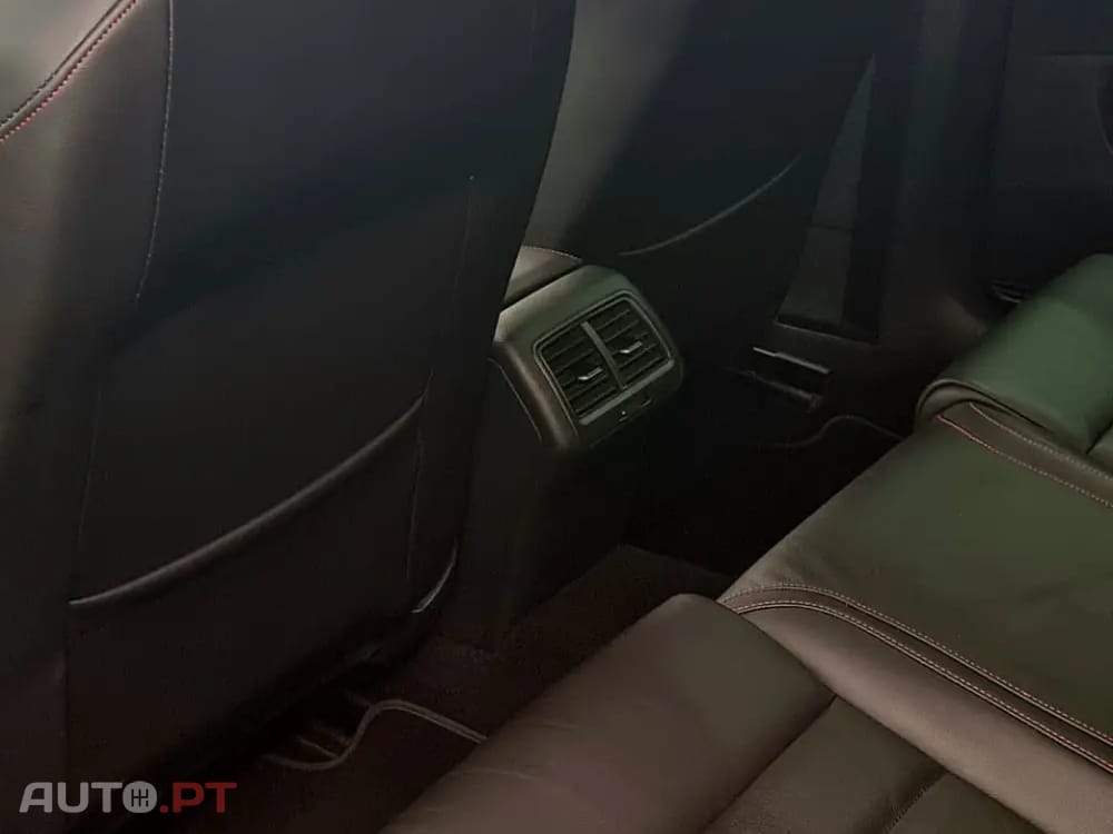 Volkswagen Golf VII GTI PERFORMANCE