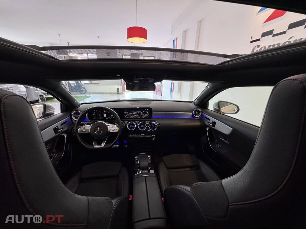 Mercedes-Benz A 250 e AMG Line