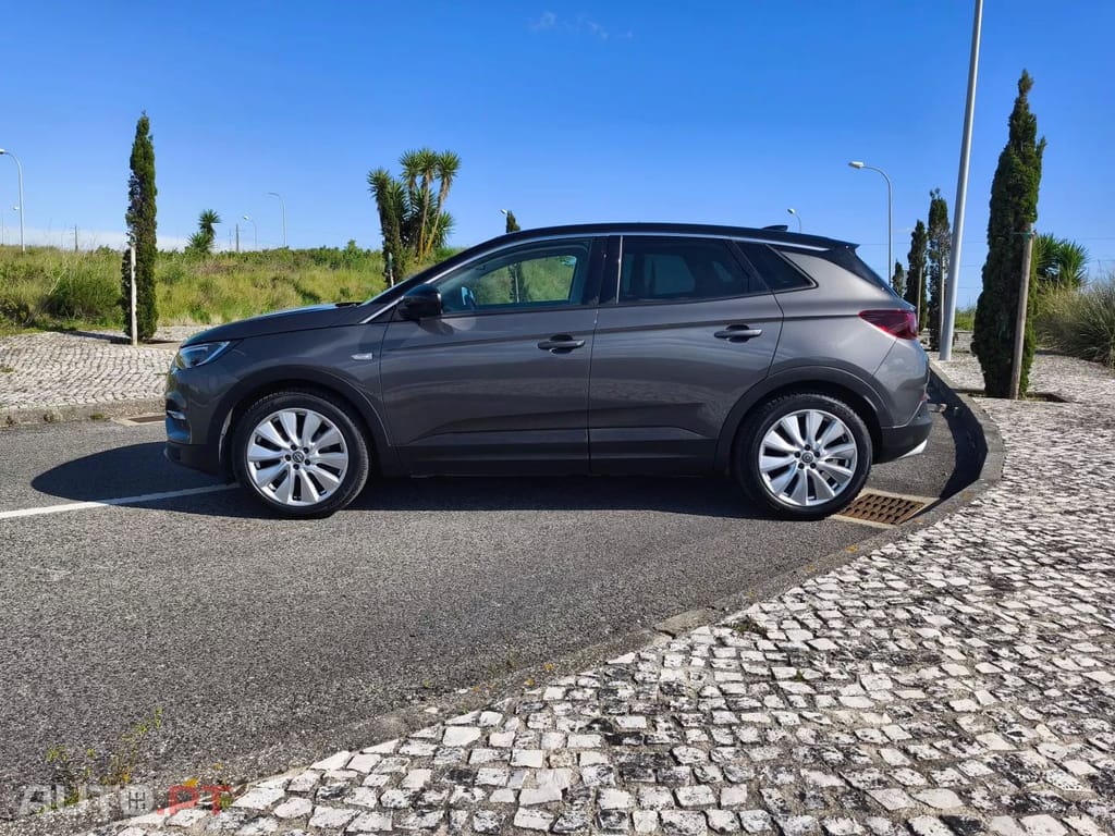 Opel Grandland (X) 1.2 S&S Auto Ultimate