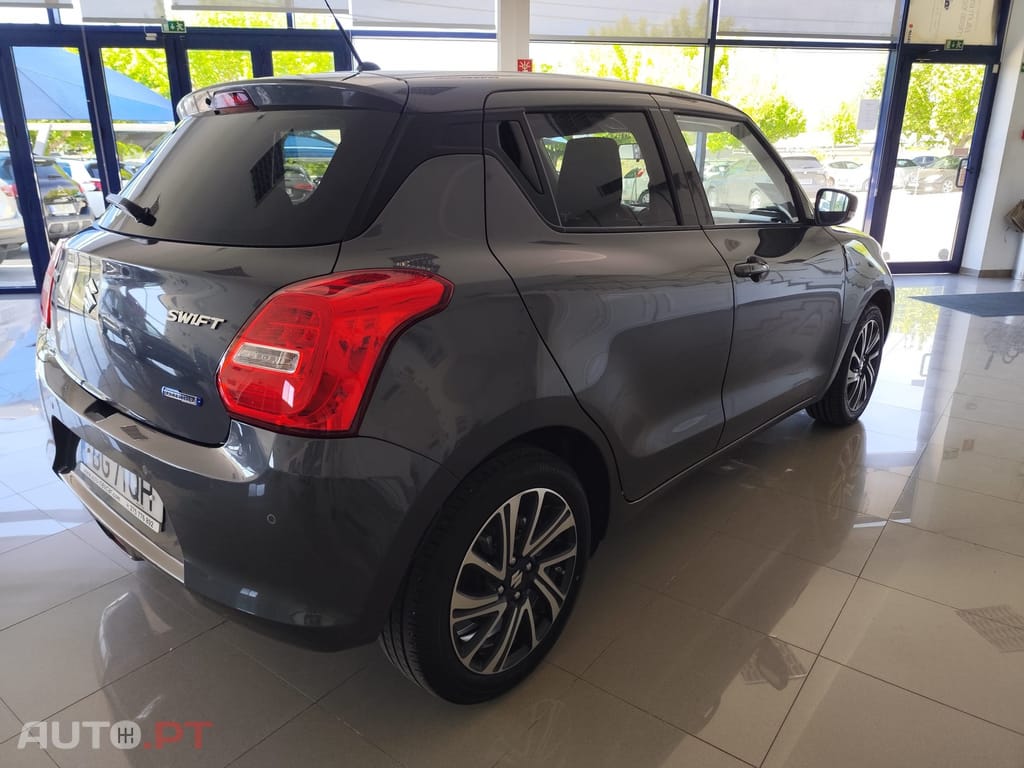 Suzuki Swift 1.2 Mild Hybrid GLX CVT