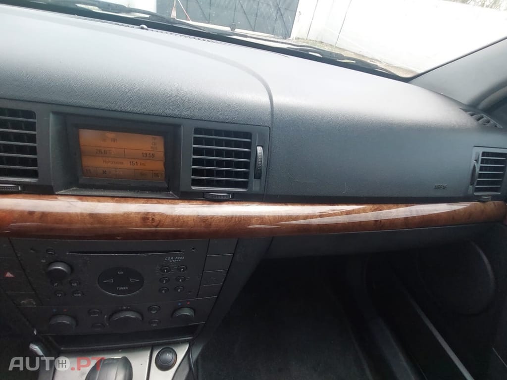 Opel Vectra GTS 2.2 DTi