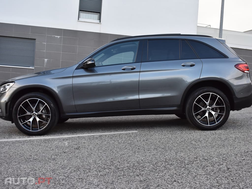 Mercedes-Benz GLC 300 de 4Matic 9G-TRONIC AMG Line