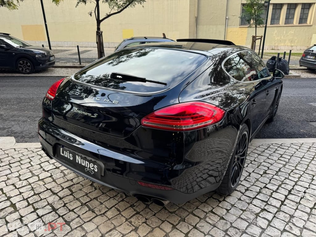 Porsche Panamera S e-Hybrid
