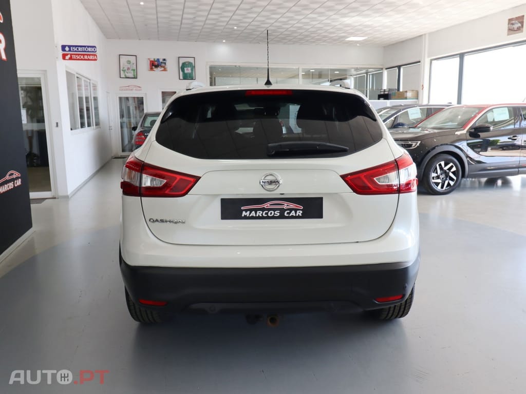 Nissan Qashqai 1.2 DIG-T Acenta
