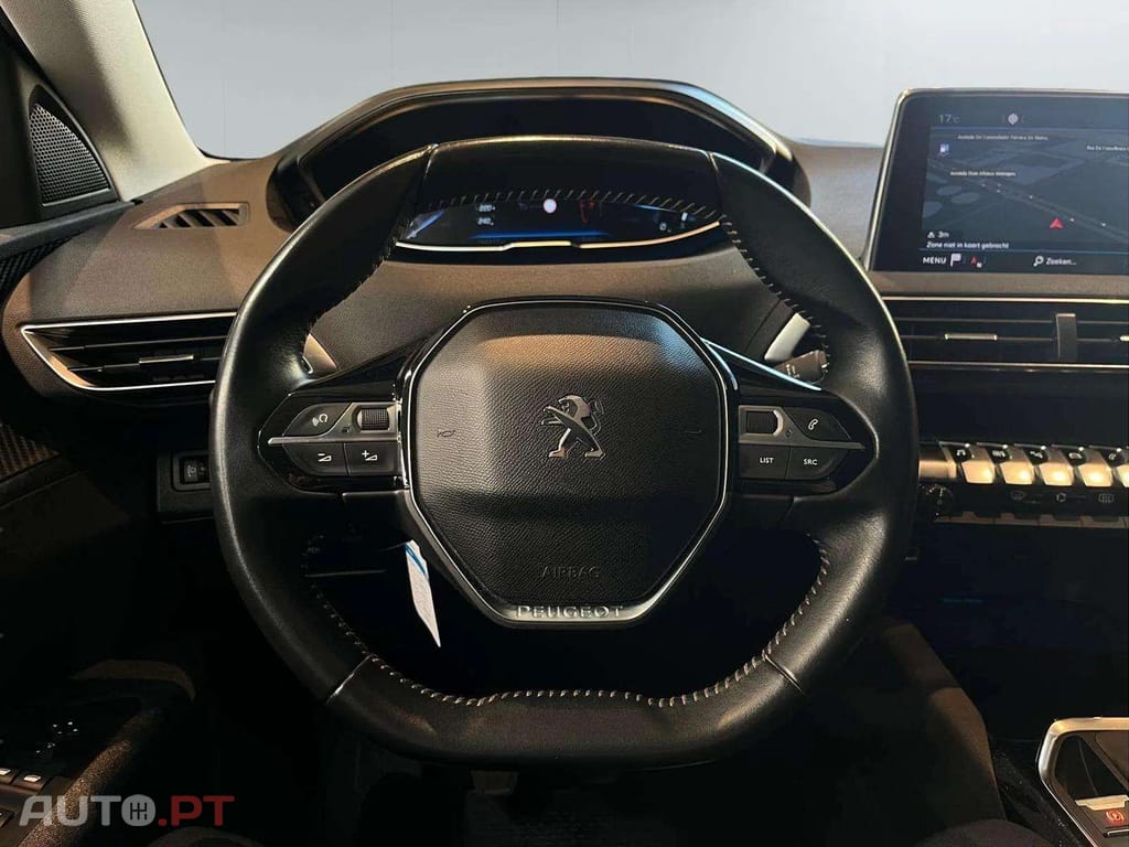 Peugeot 3008 1.2i Executive