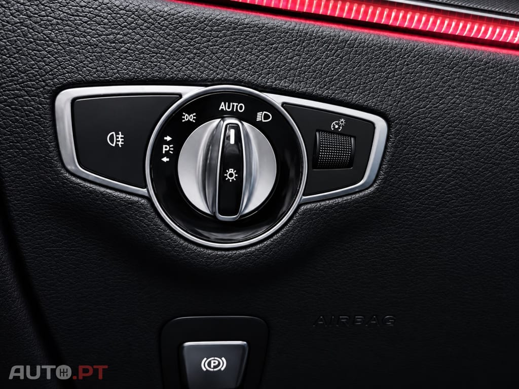 Mercedes-Benz E 220 d AMG Line Aut.