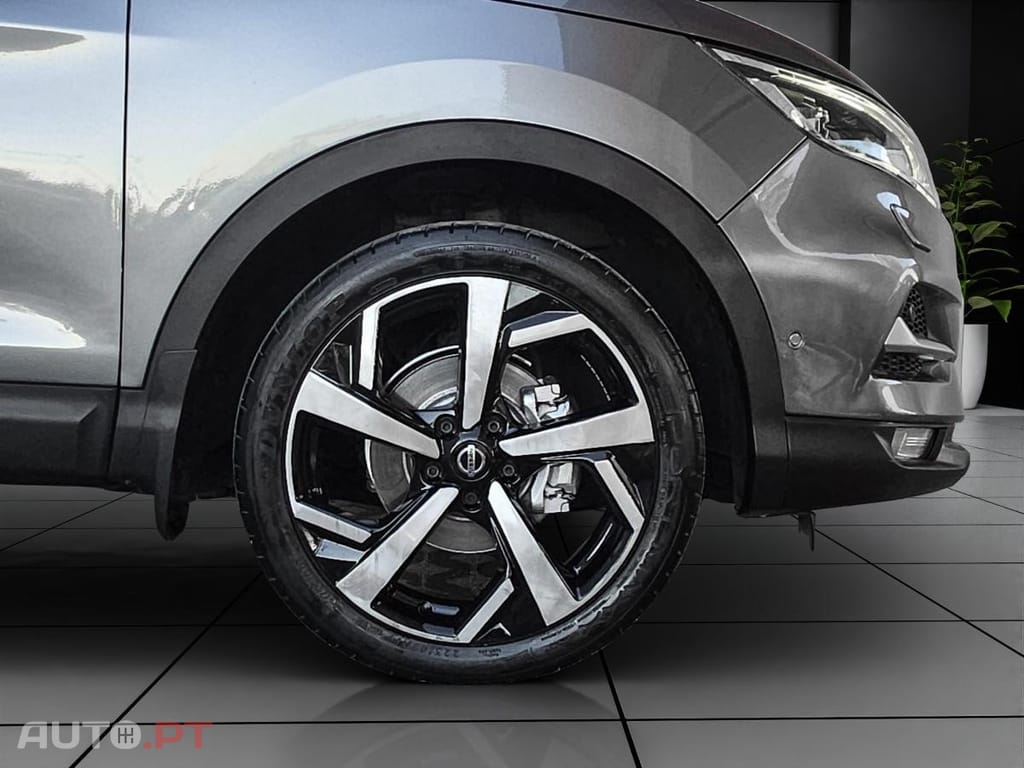 Nissan Qashqai 1.5 dCi N-Connecta J18