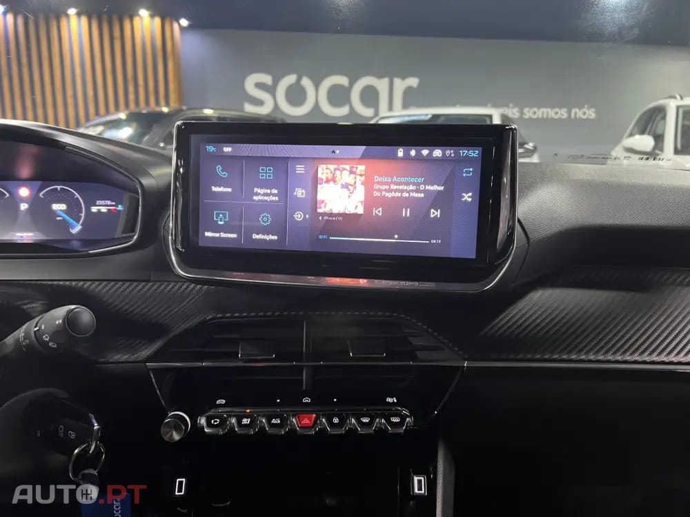 Peugeot 2008 1.2 Hybrid Allure e-DCS6