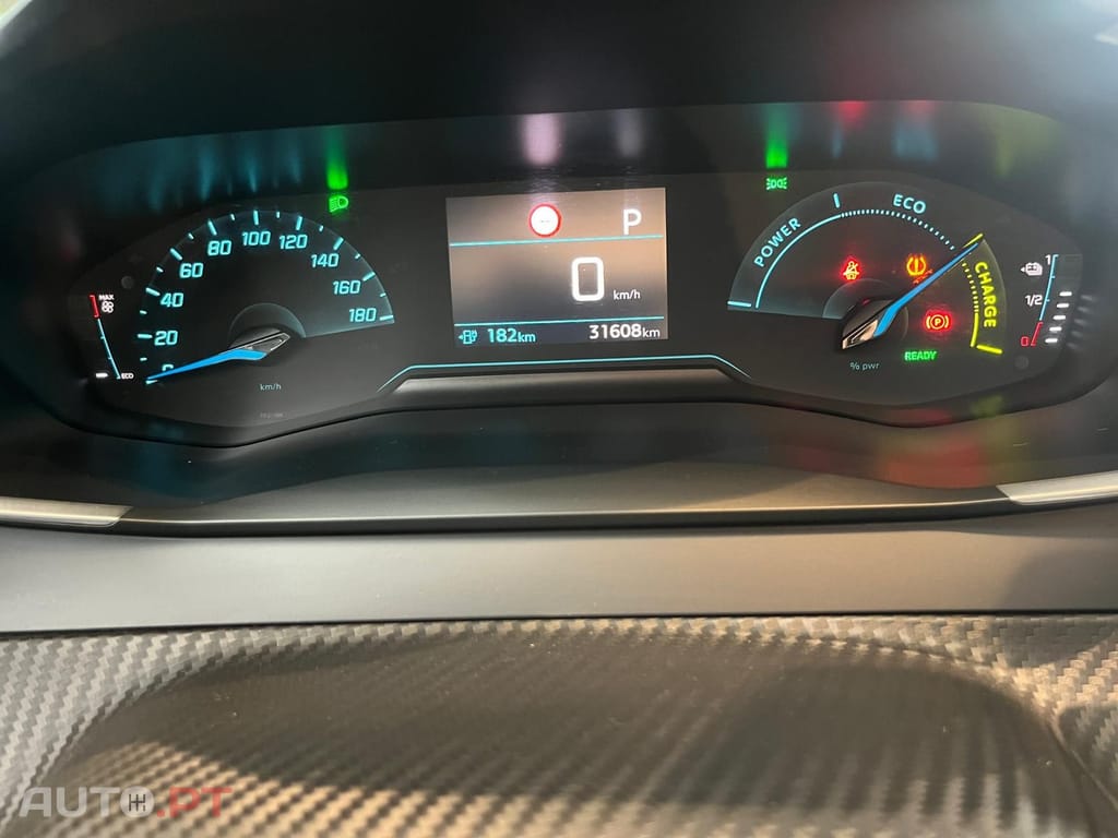 Peugeot E-208 Active Business I.V.A DEDUTÍVEL