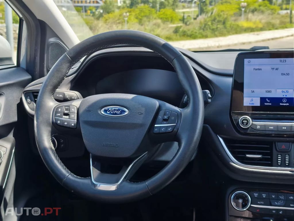 Ford Puma 1.0 EcoBoost Hybrid TITANIUM X