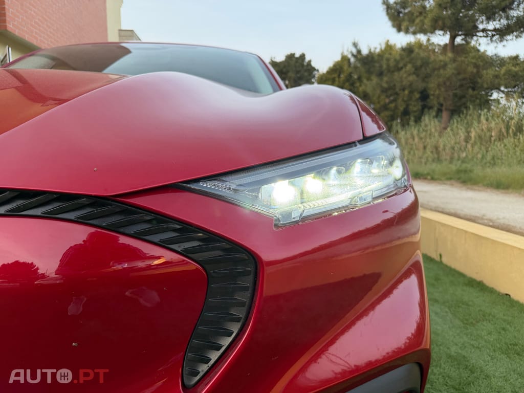 Ford Mustang Mach-E Standard • 75,7 kWh • 294 CV