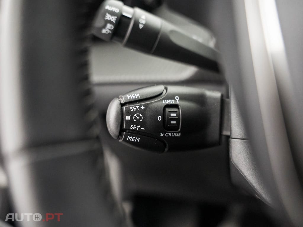 Peugeot 208 1.2 PureTech Active Pack