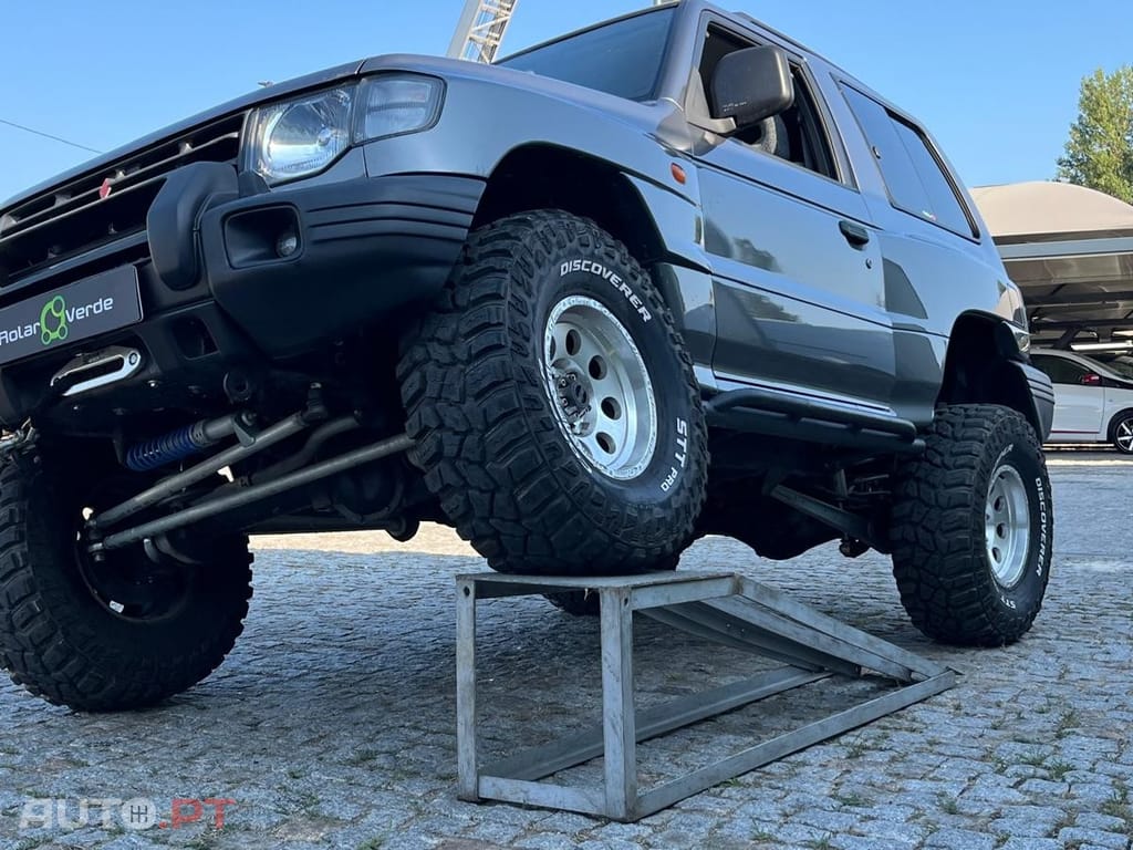 Mitsubishi Pajero GLS   TT