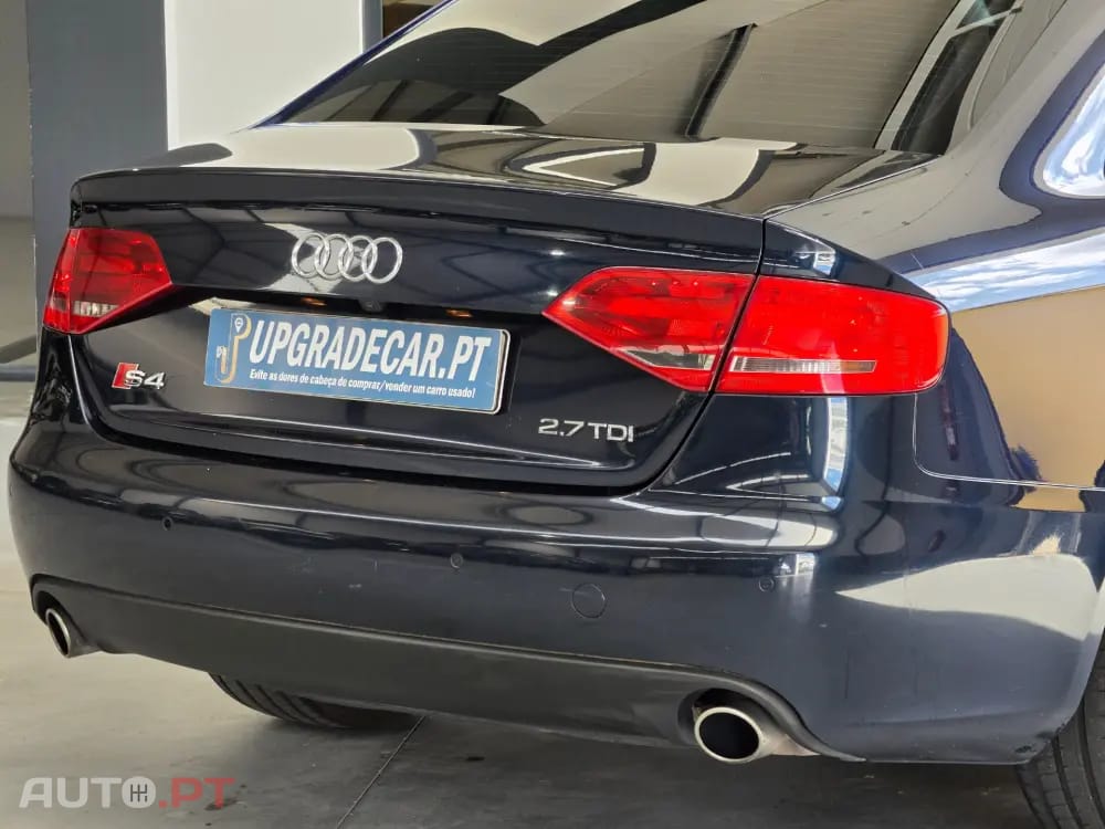 Audi A4 2.7 TDI V6 S-line Multitronic