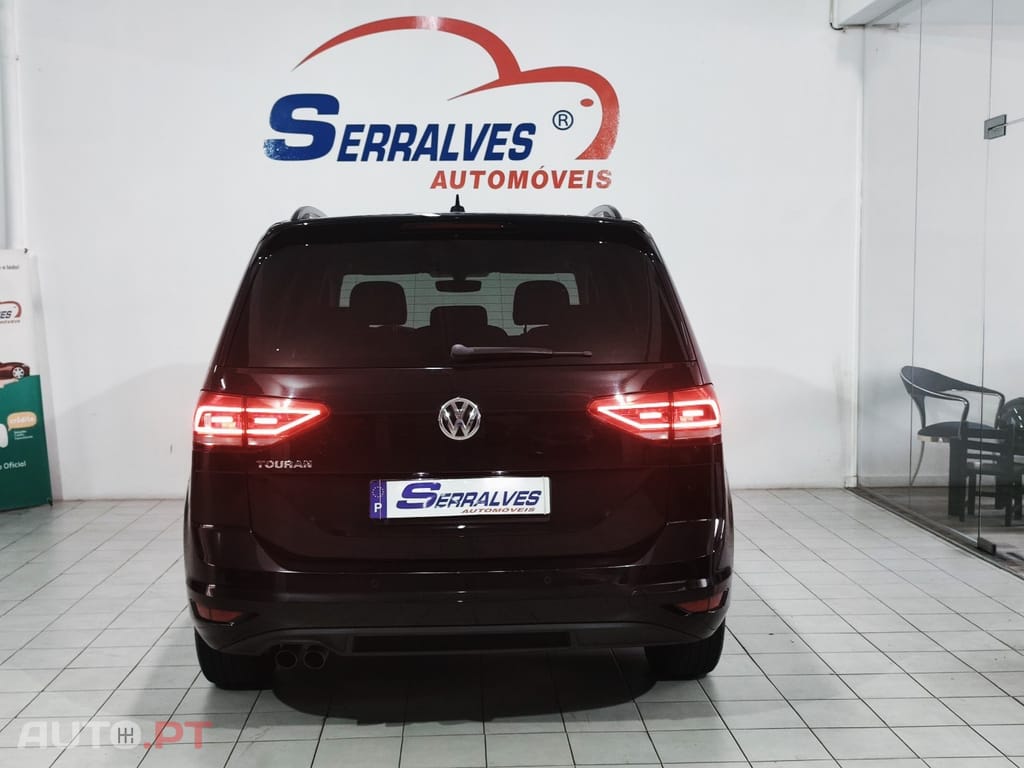 Volkswagen Touran 2.0 TDI Confortline DSG