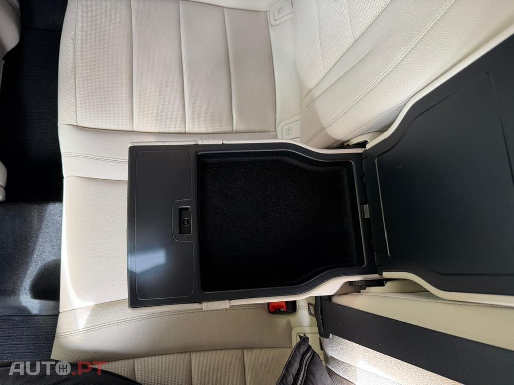 Mercedes-Benz E 300 De Avantgarde