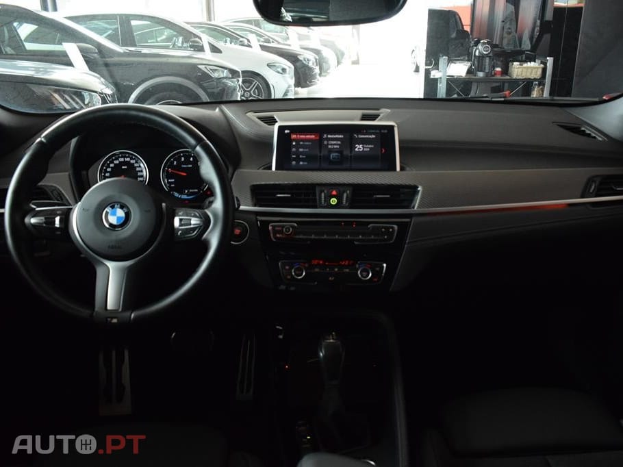 BMW X2 25 e xDrive X Pack M