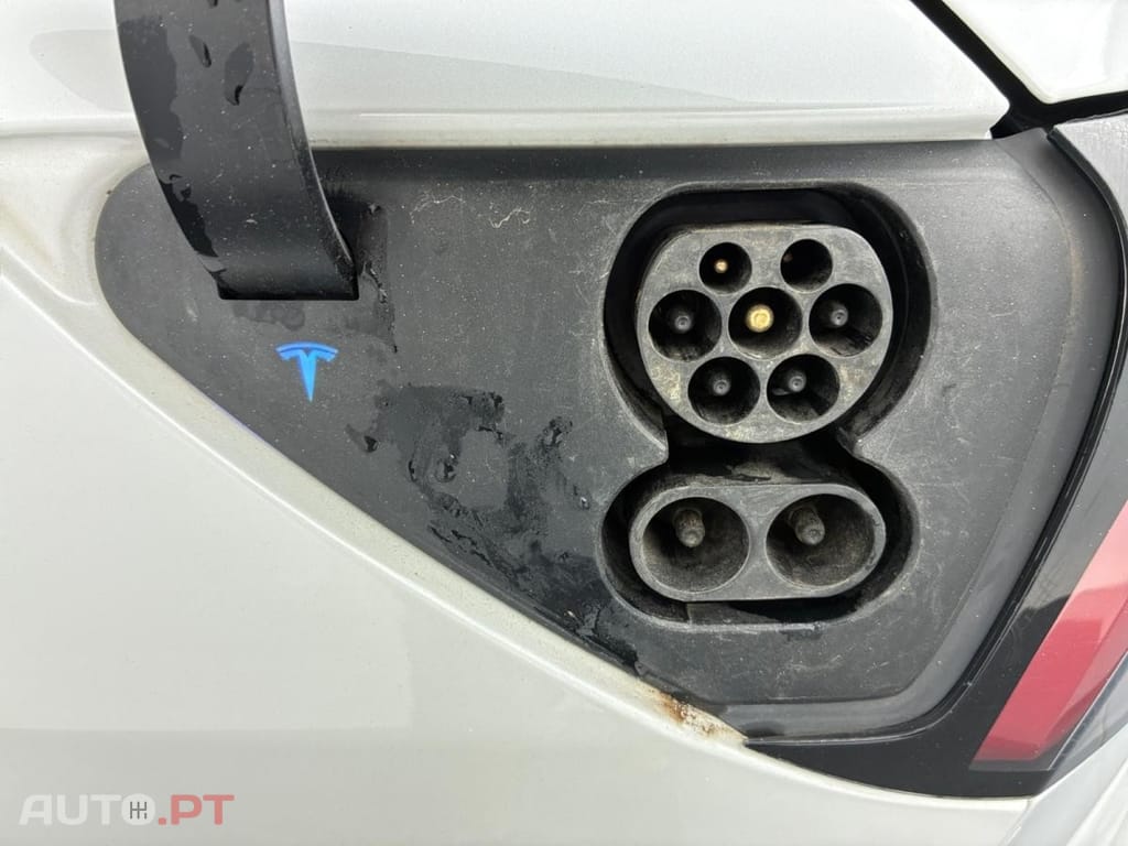 Tesla Model 3 AWD Dual Motor