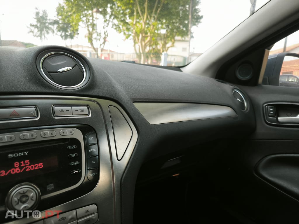 Ford Mondeo 1.8 tdci Titanium