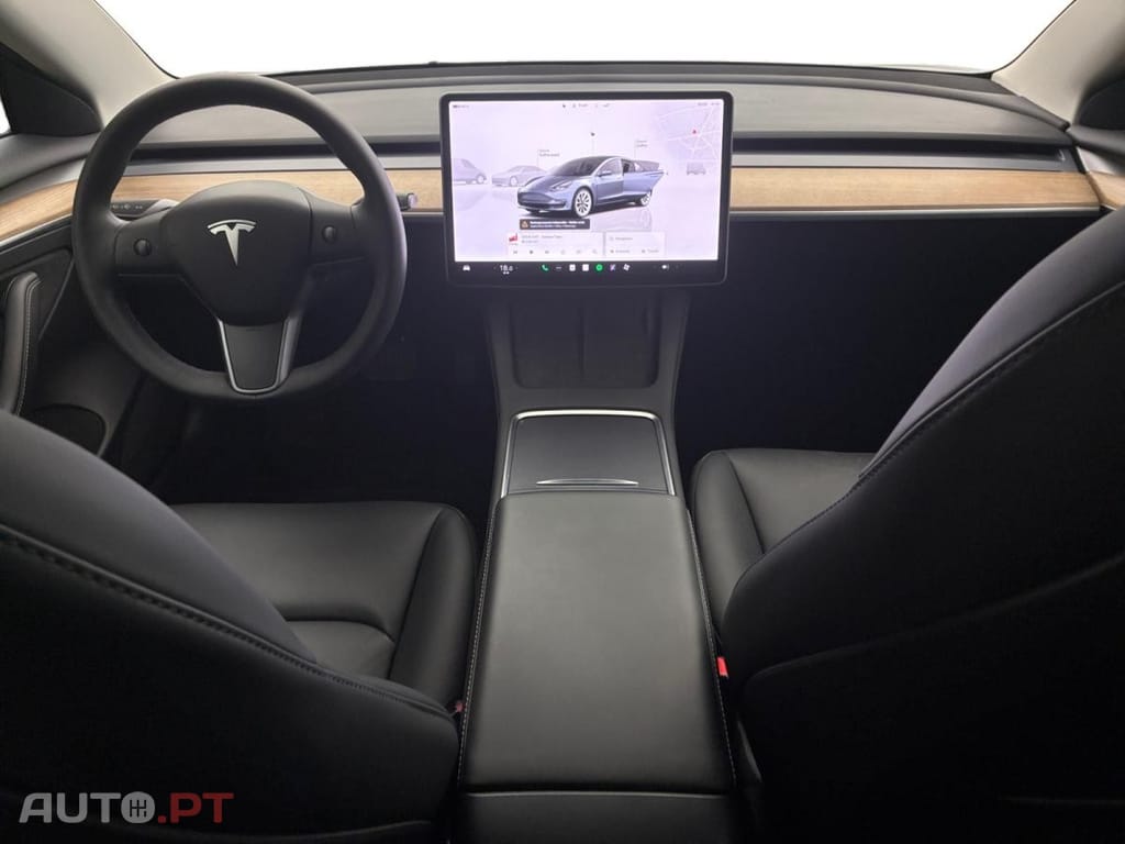 Tesla Model 3 Standard Range Plus RWD