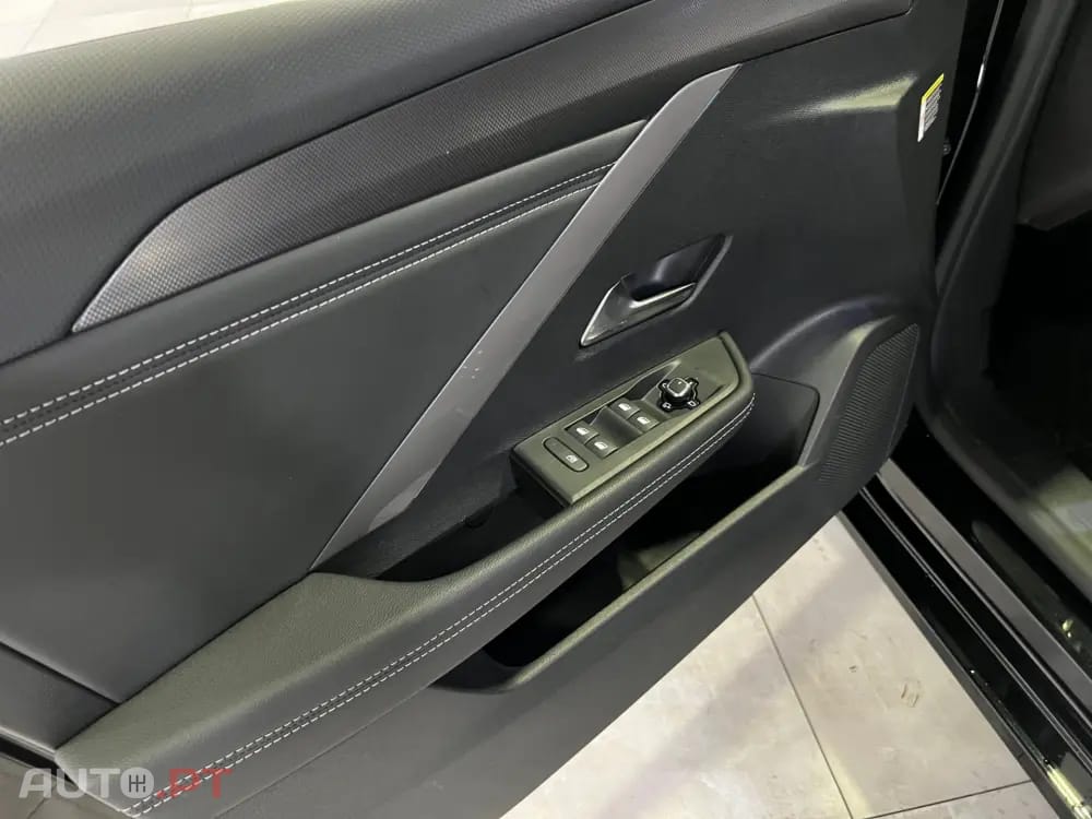 Opel Astra Sports Tourer 1.2 T Hybrid GS eDCT