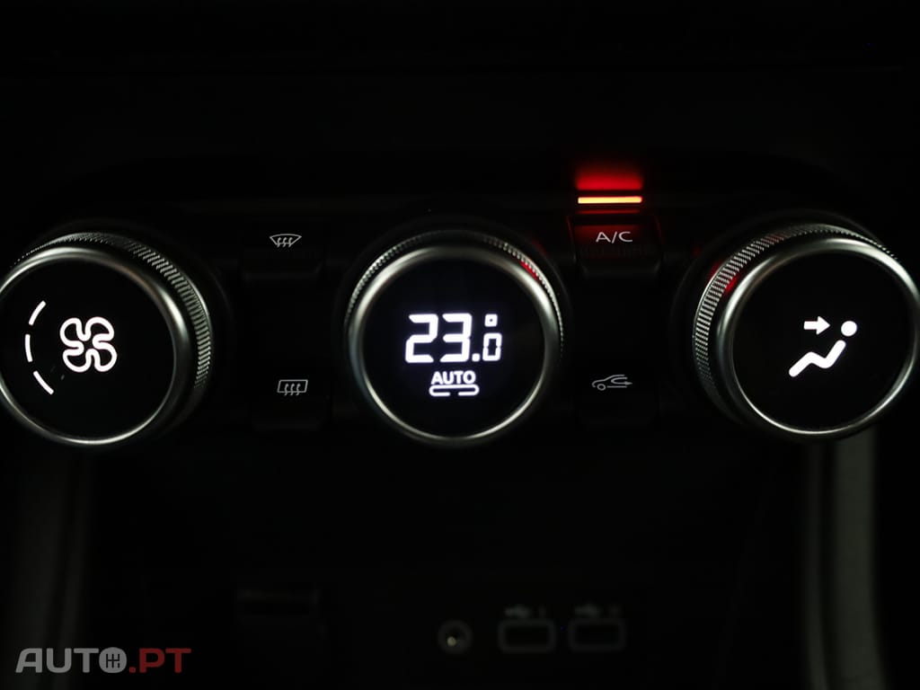 Renault Captur Captur 1.0 TCe Techno Bi-Fuel
