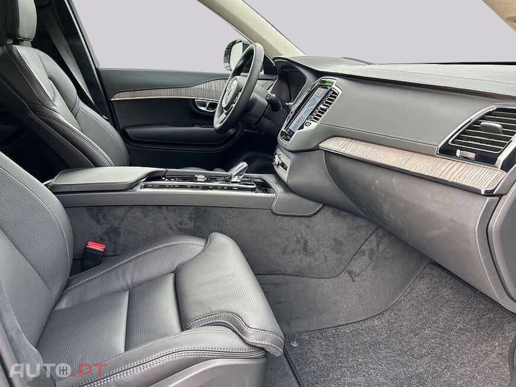 Volvo XC90 T8 AWD Recharge I.V.A DEDUTIVEL 