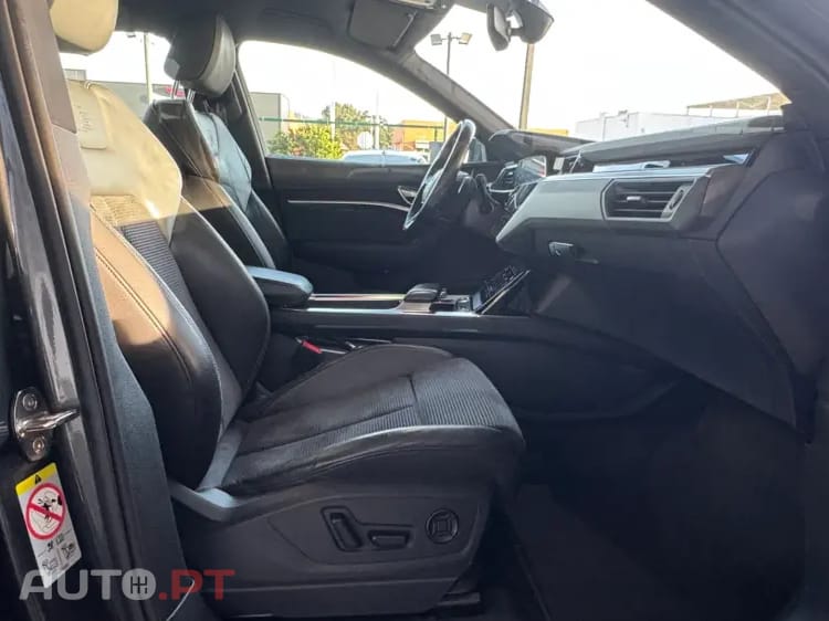 Audi E-Tron 55 quattro S line