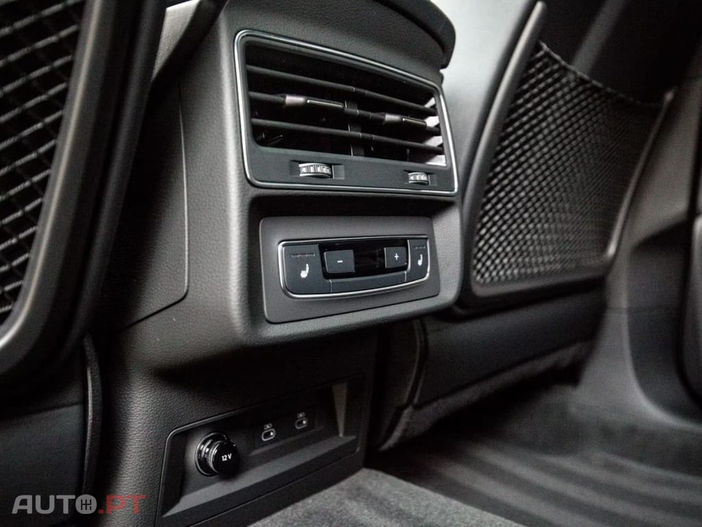 Audi Q8 TFSI e Competition I.V.A DEDUTIVEL 