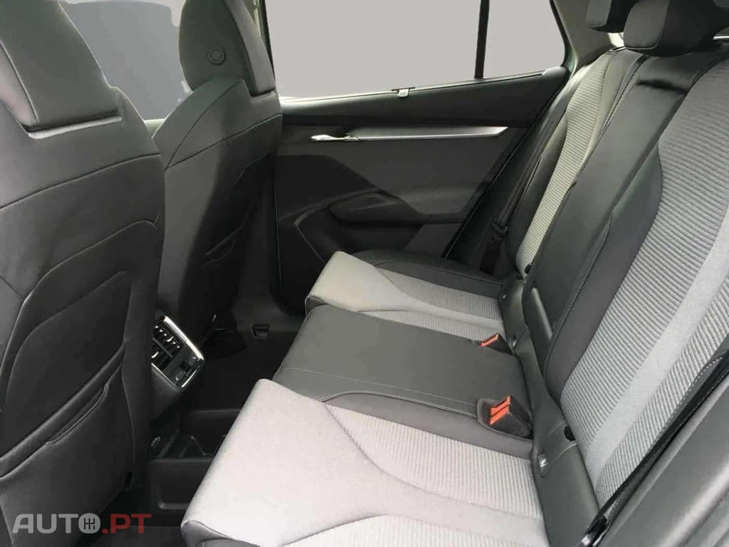 Skoda Enyaq I.V.A DEDUTÍVEL iV 80 Loft  