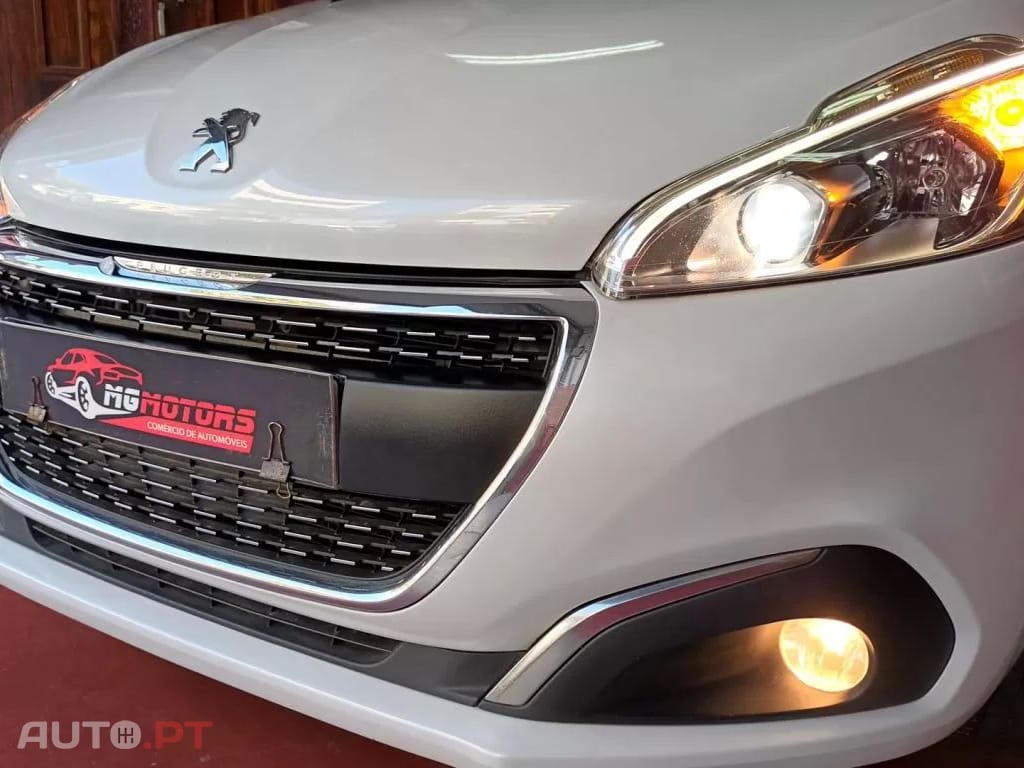 Peugeot 208 1.2 PureTech Allure