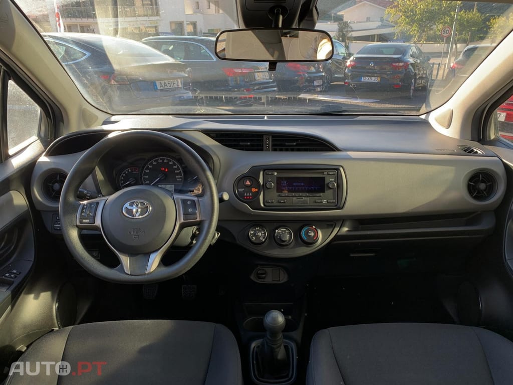 Toyota Yaris 1.0 VVT-i Active
