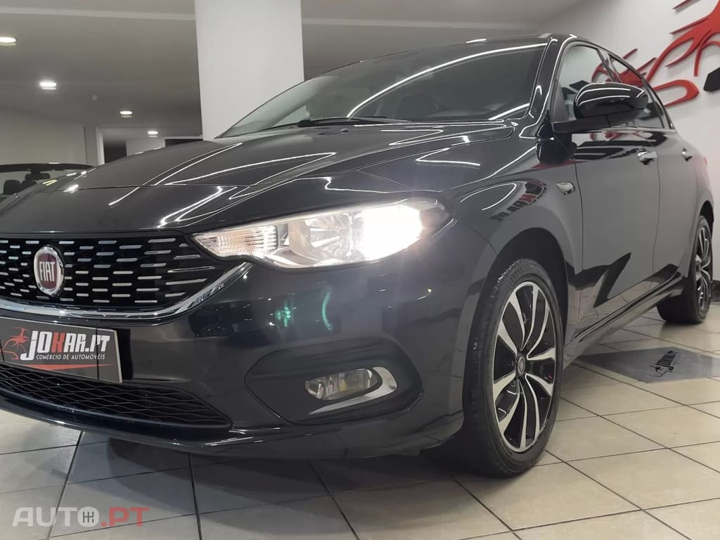 Fiat Tipo 1.3 M-Jet Easy JLL 17 (NACIONAL)