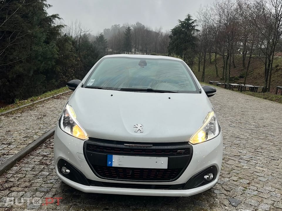 Peugeot 208 gt line