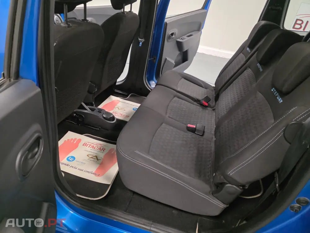 Dacia Lodgy 1.5 dCi Stepway 7L