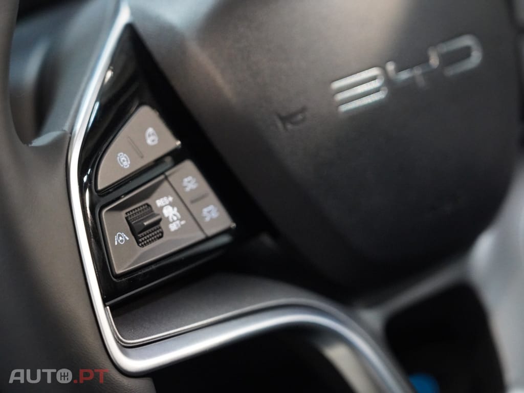 BYD Seal U 87 kWh Design