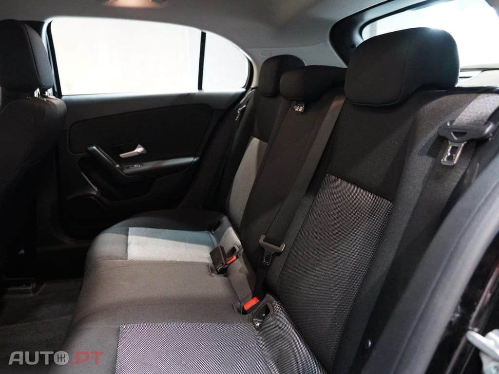 Mercedes-Benz A 160 Business Solution