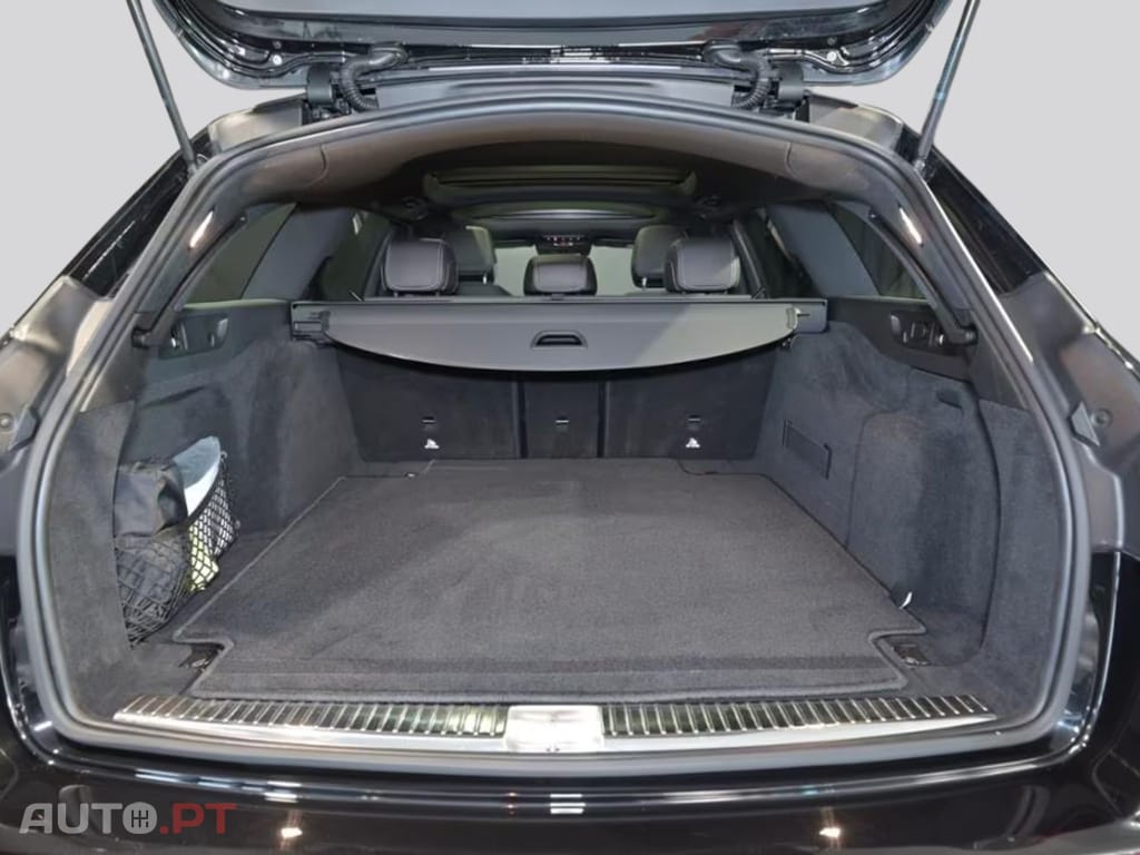 Mercedes-Benz E 300 I.V.A DEDUTIVEL d 4M AMG NIGHT EDITION