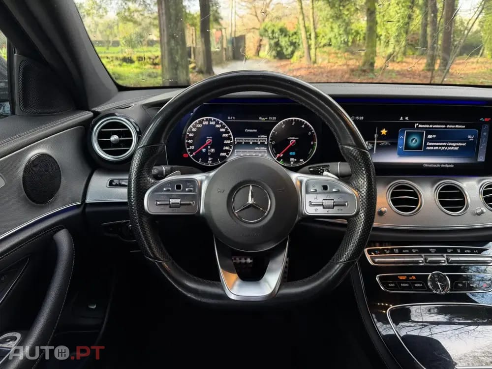 Mercedes-Benz E 300 de AMG Line