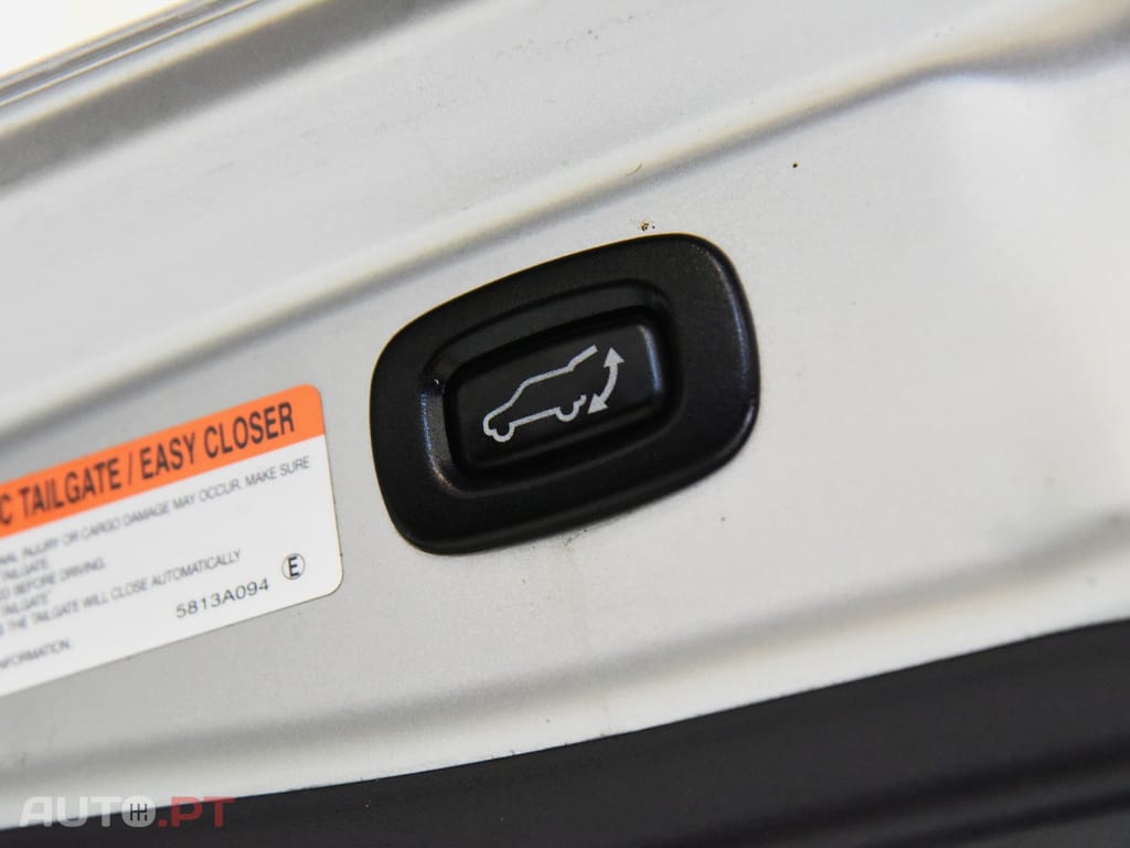 Mitsubishi Outlander 2.2 DI-D Intense