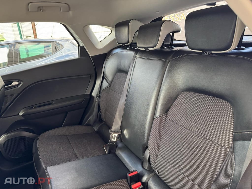 Renault Captur 1.0 TCe Exclusive