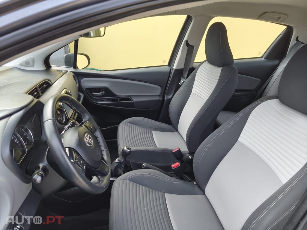 Toyota Yaris 1.0 VVT-i Comfort Plus