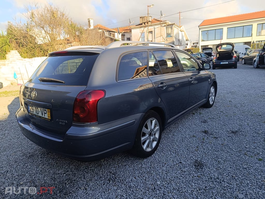 Toyota Avensis LB 2.0 D-4D Sol